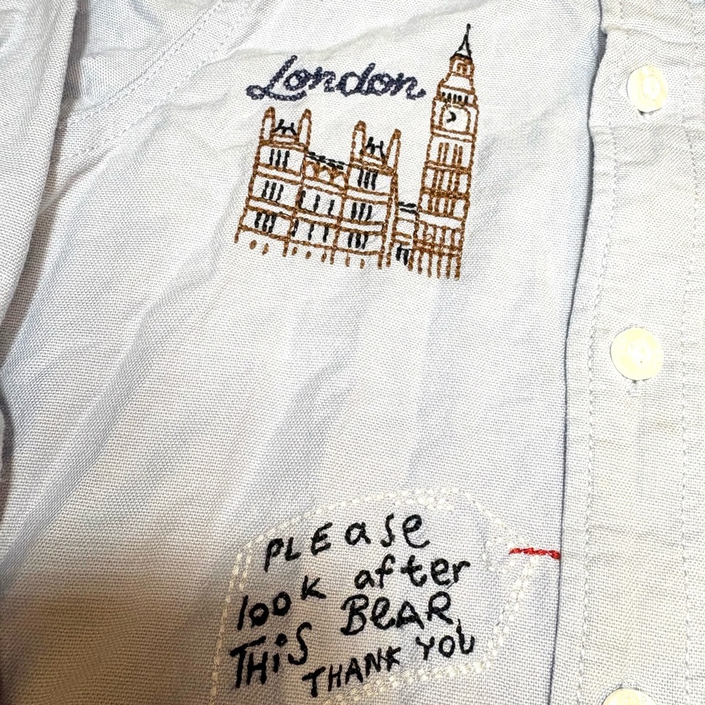 GAP Baby & Toddler Paddington Bear Embroidered Oxford Shirt - Size 2 - London - Picture 7 of 8